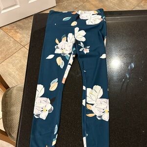 Athleta Women's Leggings - teal Floral Pattern size extra small
